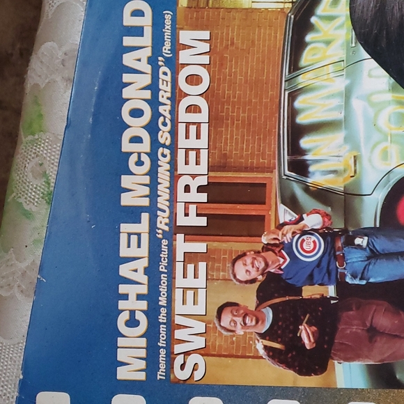 MCA RECORDS-Michael McDonald-Sweet Freedom Mixes. "Running Scared" Music. EUC. - Picture 3 of 12